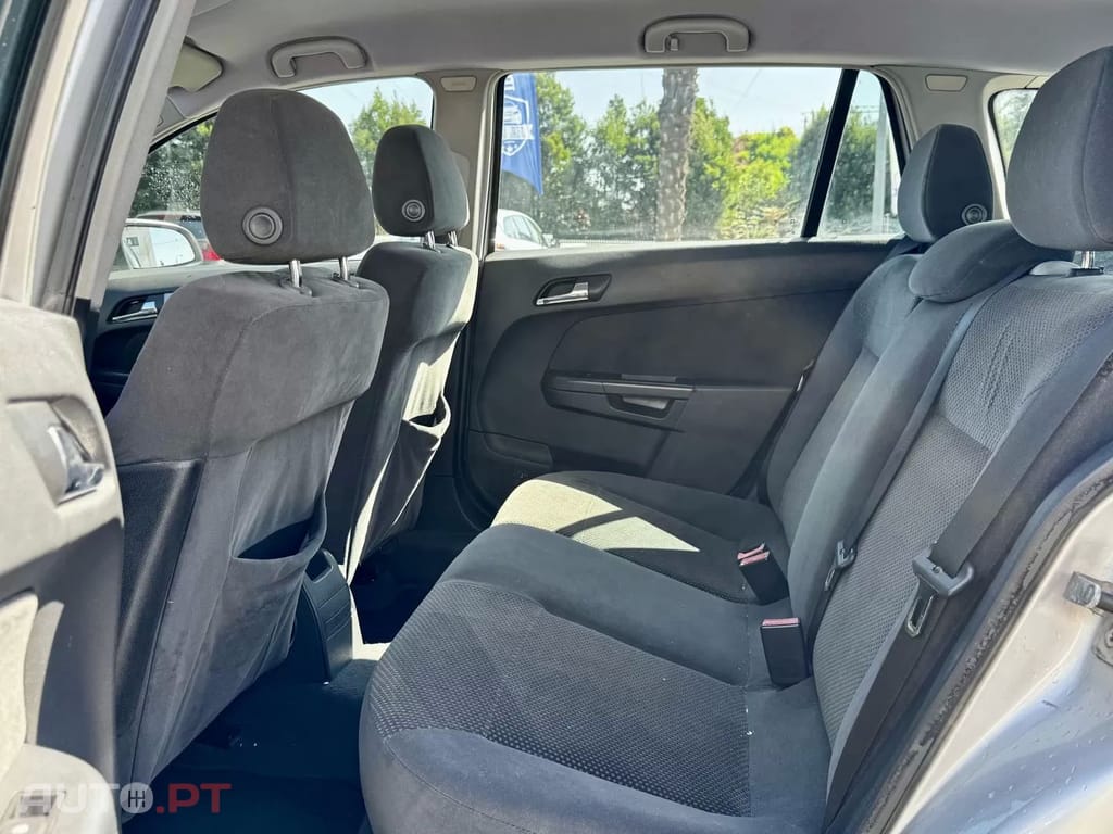 Opel Astra Caravan 1.3 CDTi Enjoy