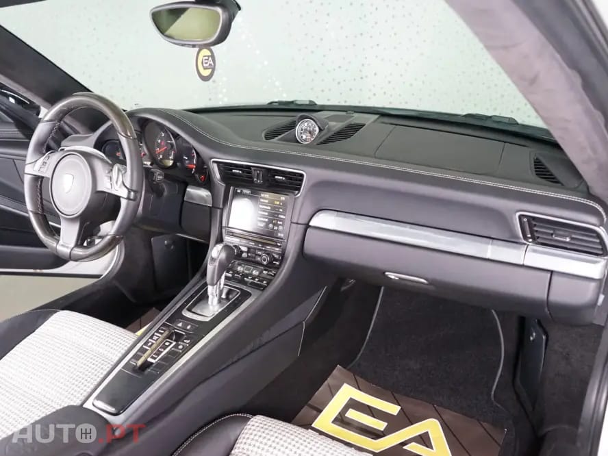 Porsche 911 Carrera 2 PDK