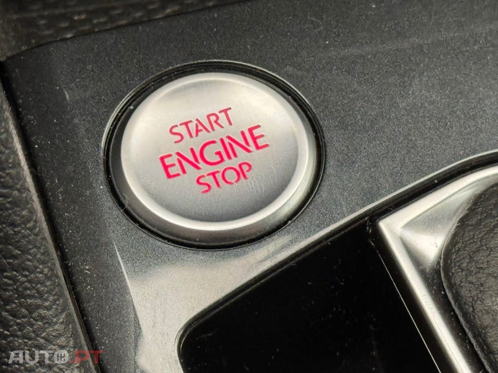 Seat Tarraco 1.4 eHybrid DSG X-Perience I.V.A DEDUTÍVEL 