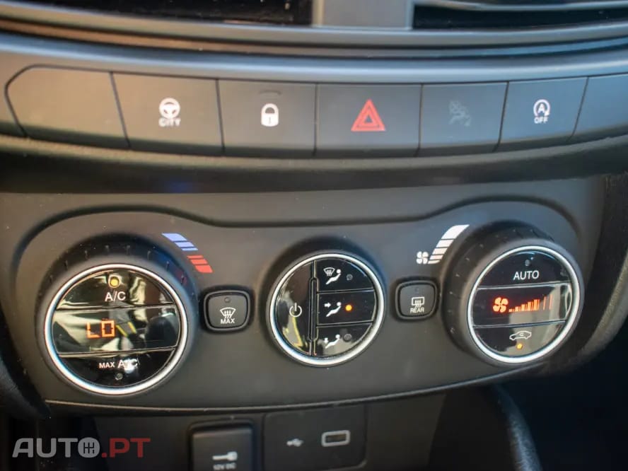 Fiat Tipo 1.3 M-Jet Lounge
