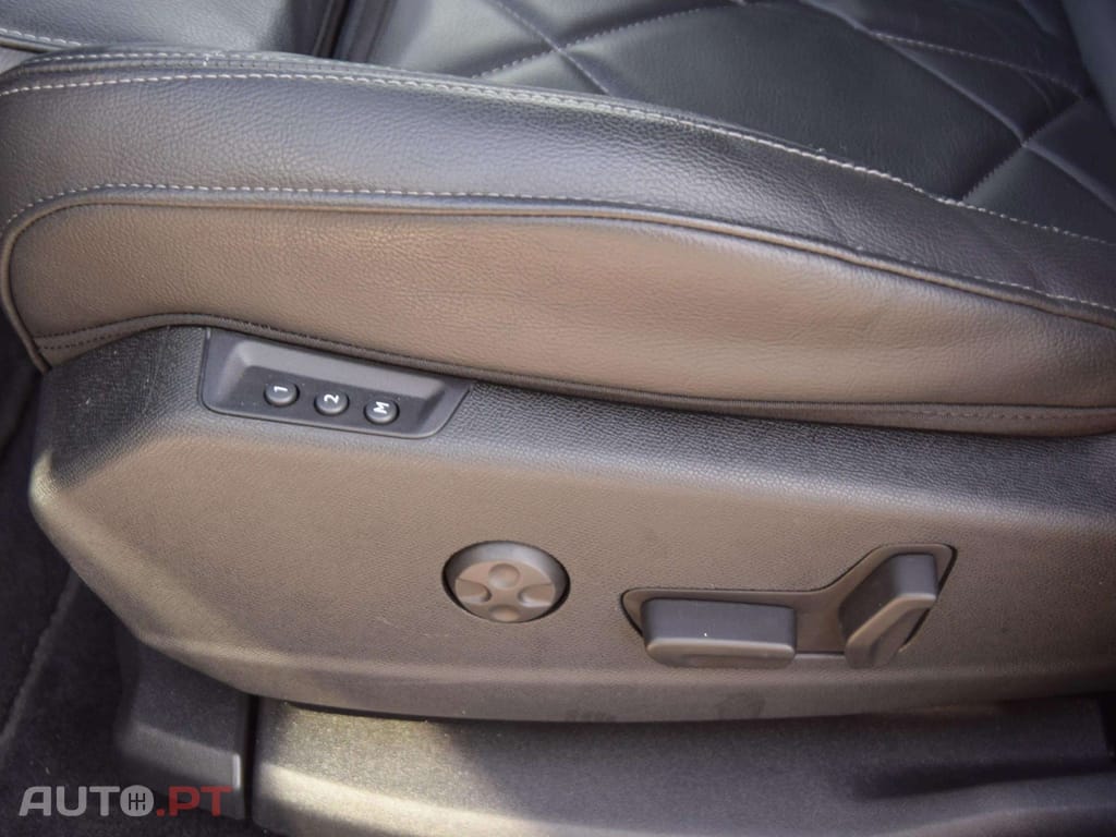 DS DS7 E-Tense Rivoli EAT8