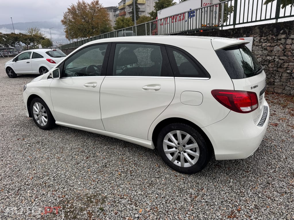 Mercedes-Benz B 180 d Edition