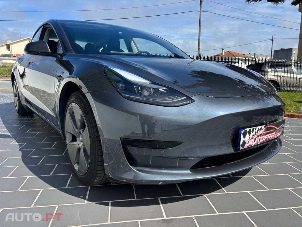 Tesla Model 3 Tração Traseira Premium