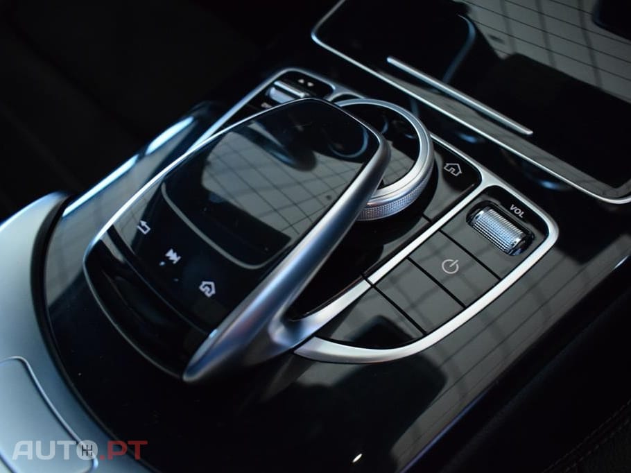 Mercedes-Benz C 220 d AMG Line