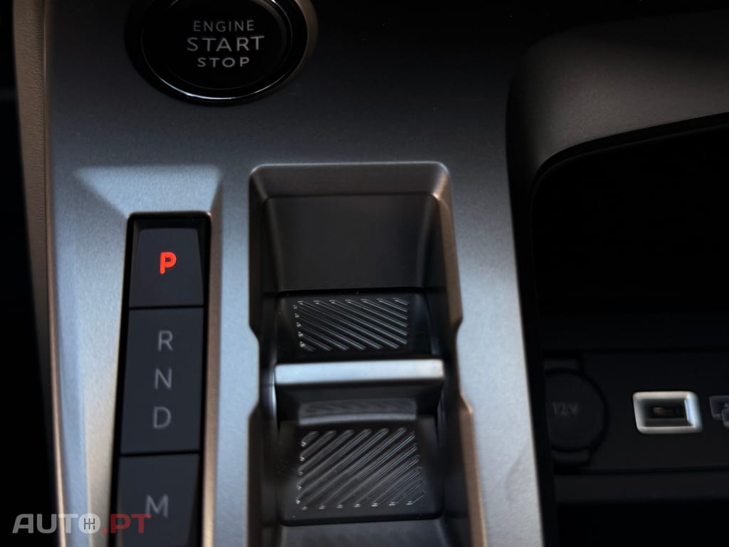 Peugeot 408 1.6 Hybrid GT e-DCS7