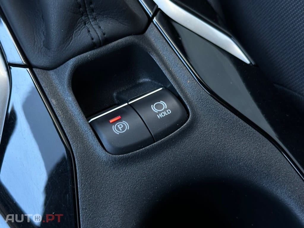 Toyota Corolla 1.8 Hybrid Comfort+P.Sport