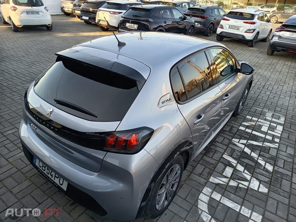 Peugeot E-208 50 kWh Allure