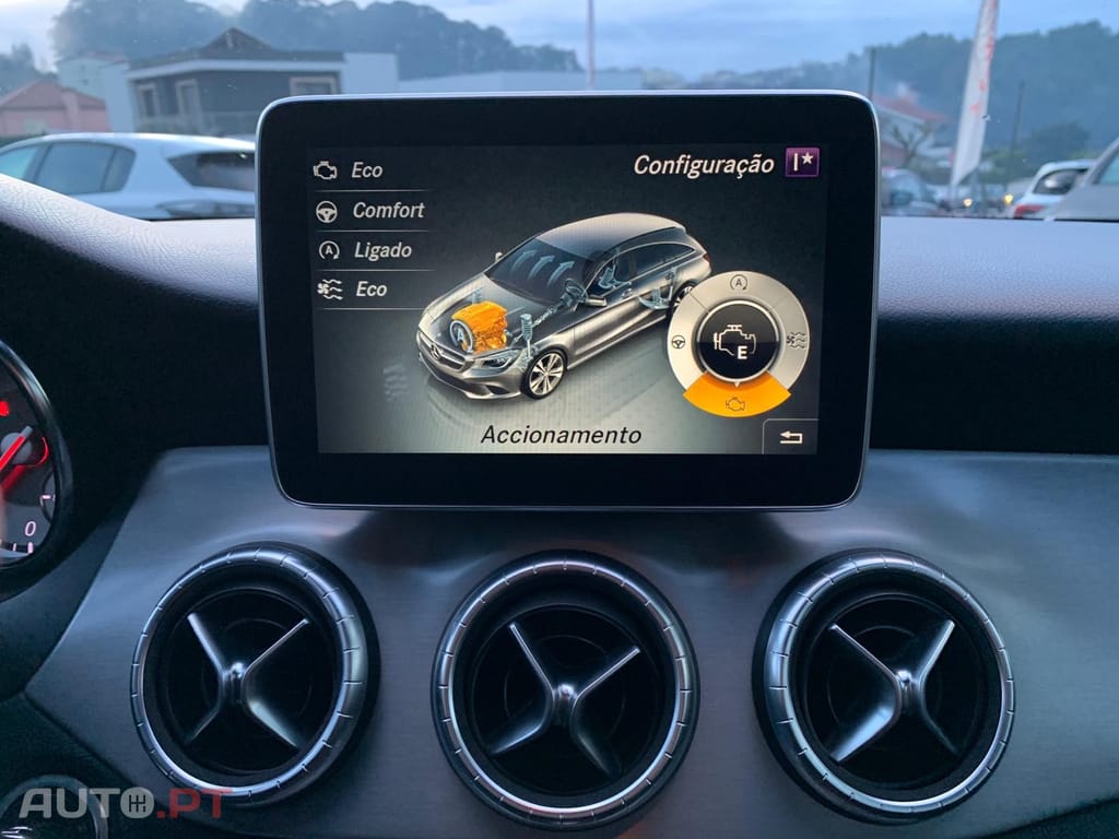 Mercedes-Benz CLA 180 d AMG Line