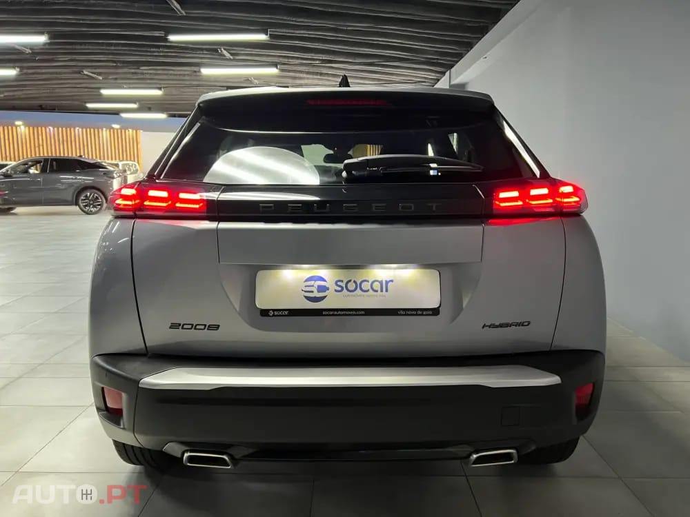 Peugeot 2008 1.2 Hybrid Allure e-DCS6