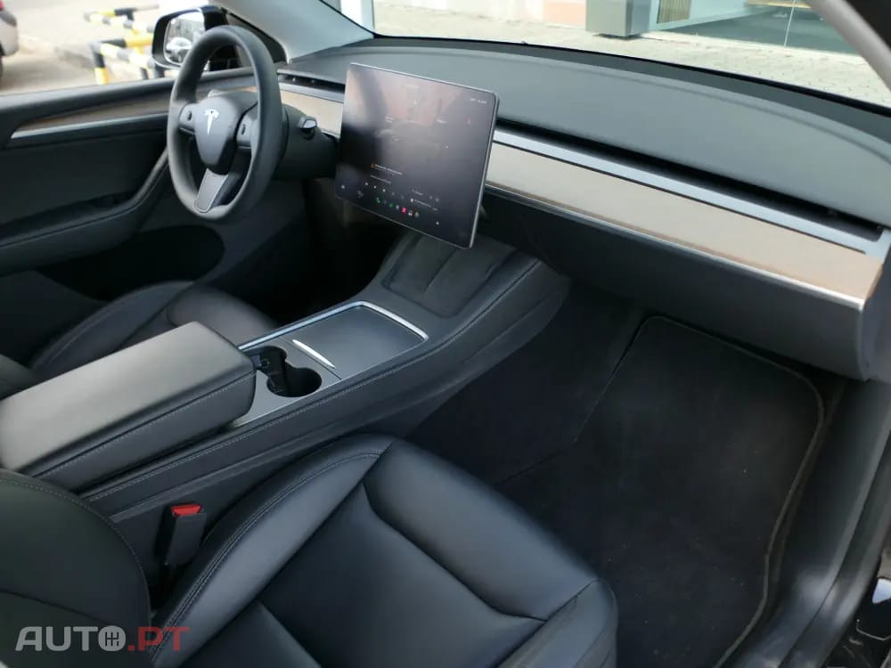 Tesla Model Y Performance Tração Integral