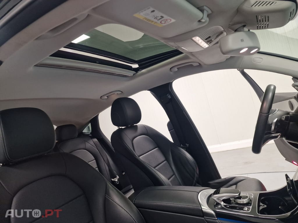 Mercedes-Benz GLC 250 COUPE AMG LINE 4-MATIC AUT.