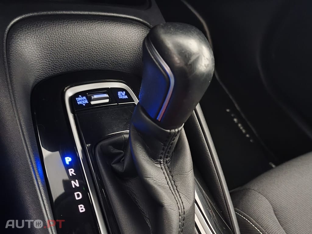 Toyota Corolla Touring Sports 1.8 Hybrid Comfort+P.Sport