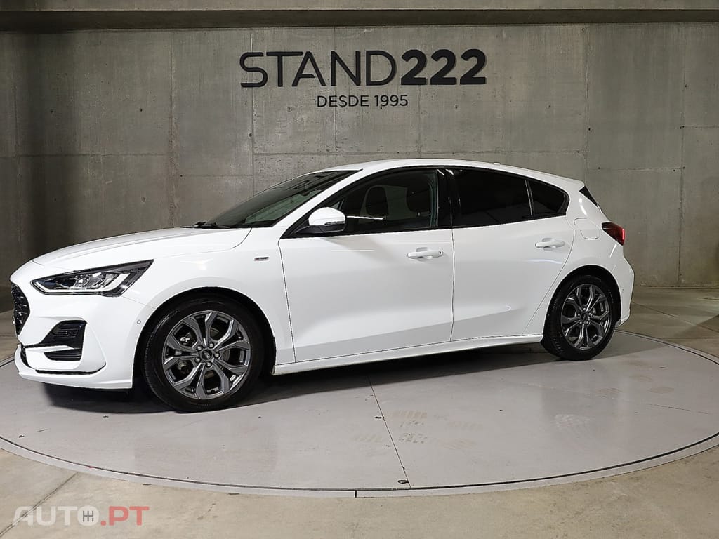 Ford Focus 1.0 Eco Boost MHEV ST-Line