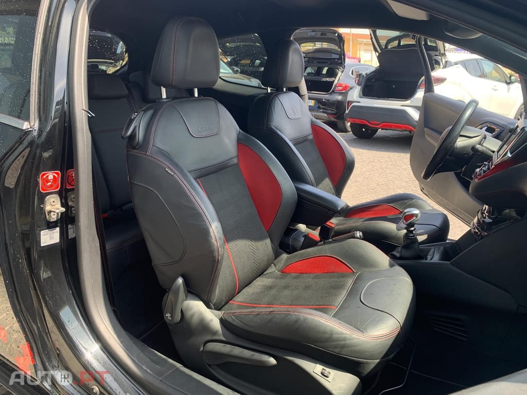 Peugeot 208 1.6 THP GTi