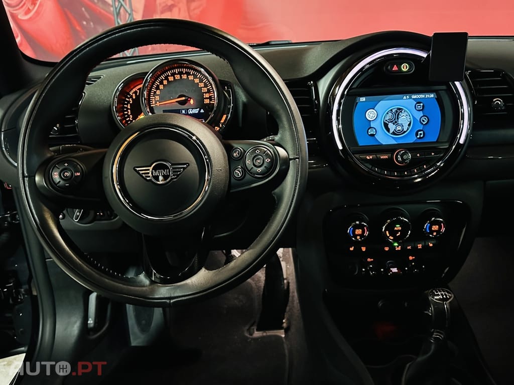MINI Countryman One