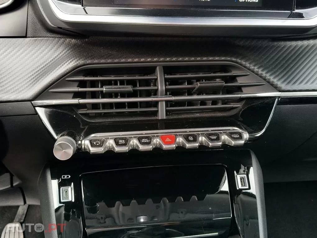 Peugeot 2008 1.2 PureTech Allure