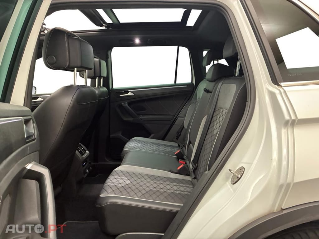 Volkswagen Tiguan 1.4 TSI eHybrid R-Line DSG