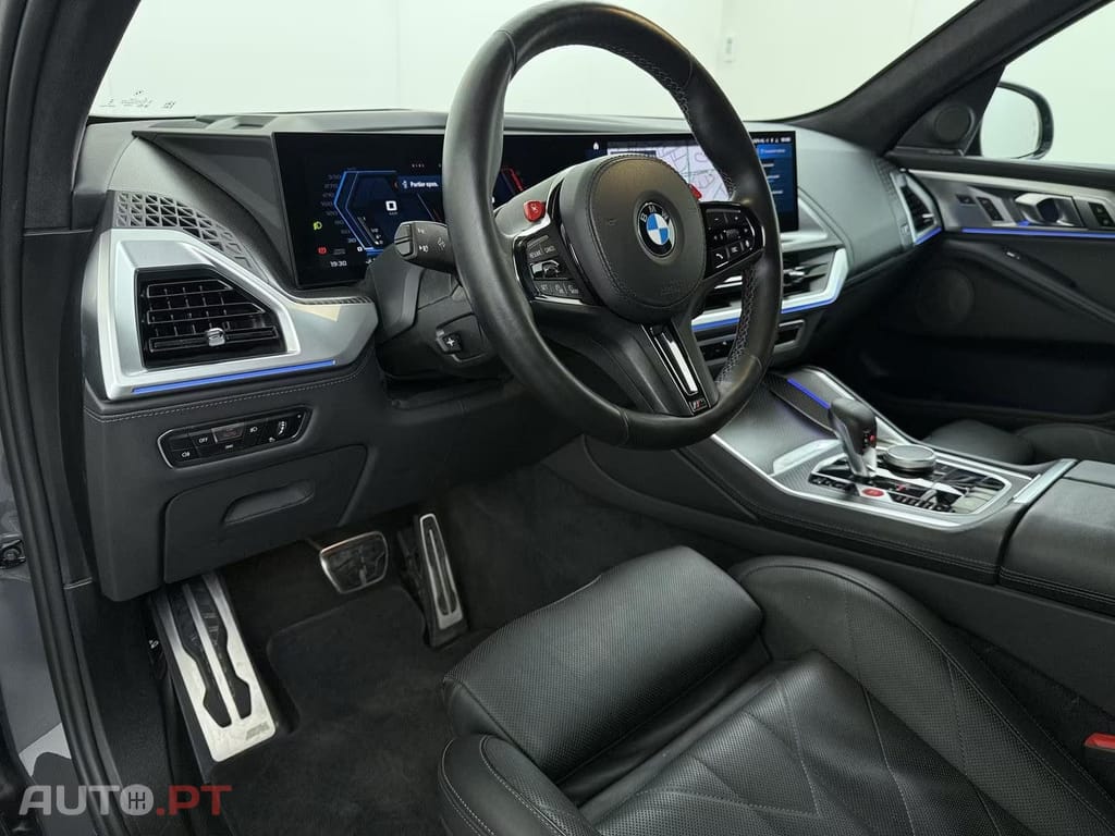 BMW XM PHEV