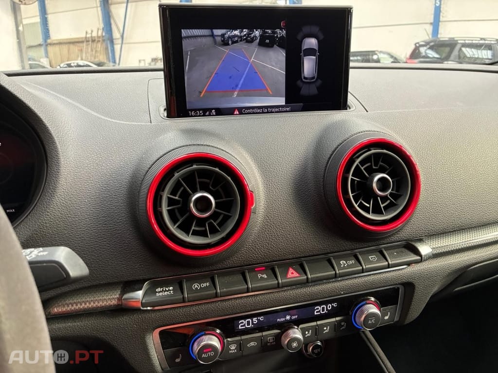 Audi RS3 2.5 TFSI quattro S tronic