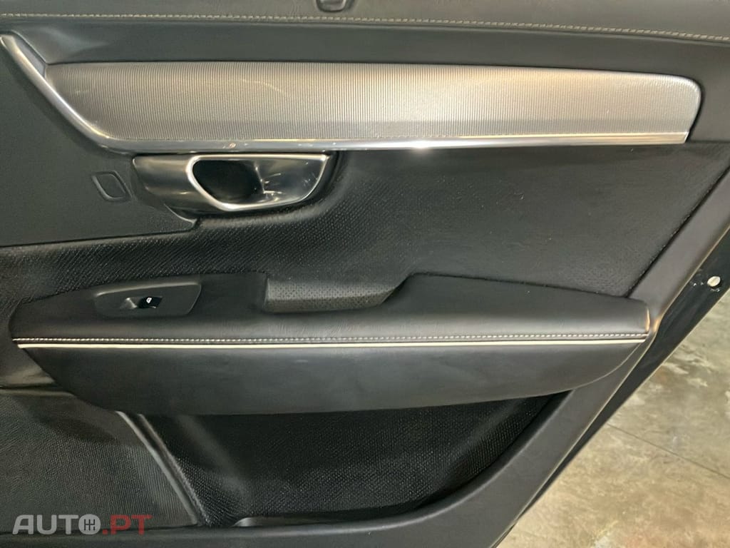 Volvo V90 2.0 T8 R-Design AWD Geartronic