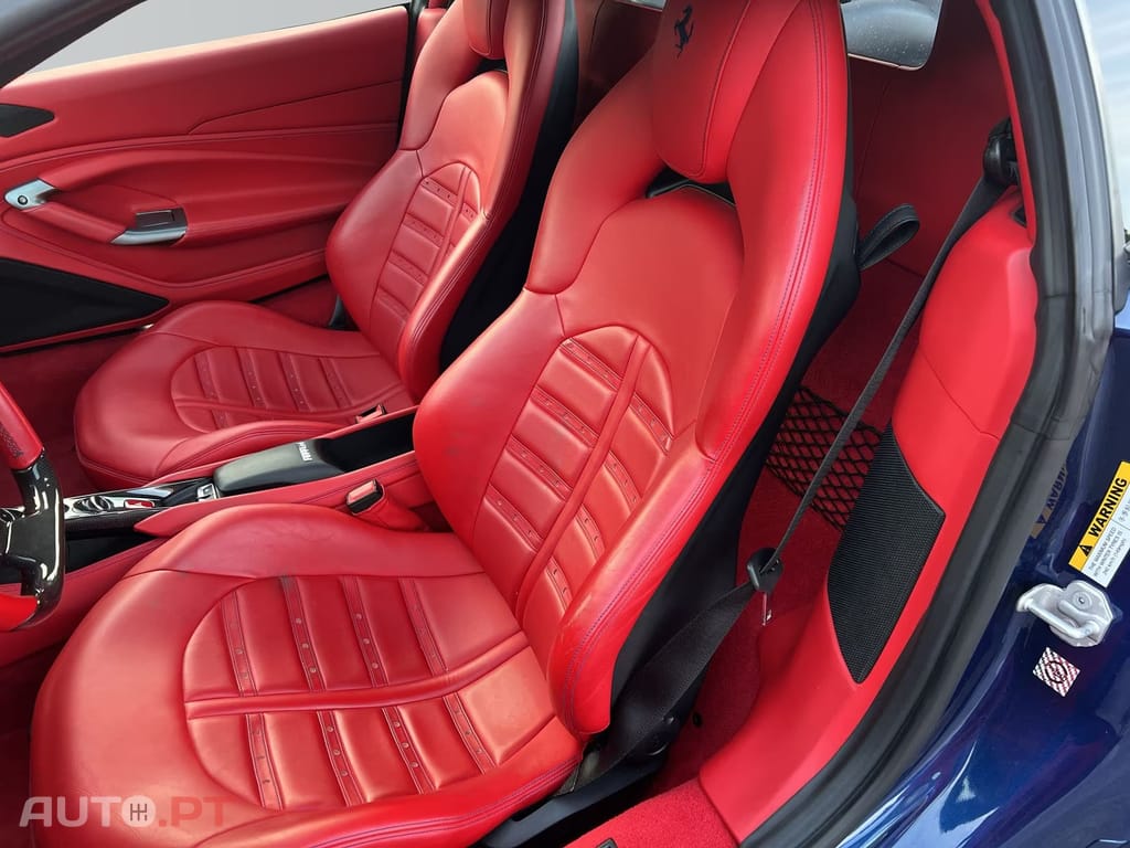 Ferrari F8 DCT