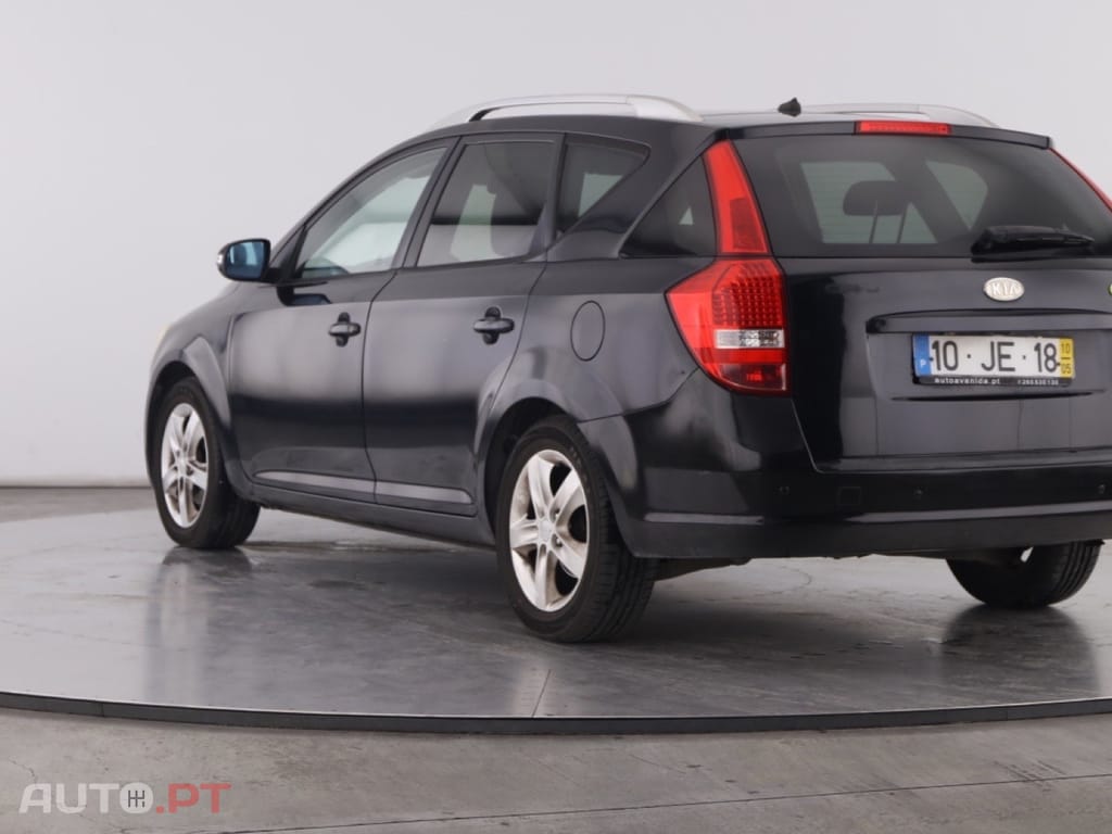 Kia Ceed 1.4 CVVT EX ISG