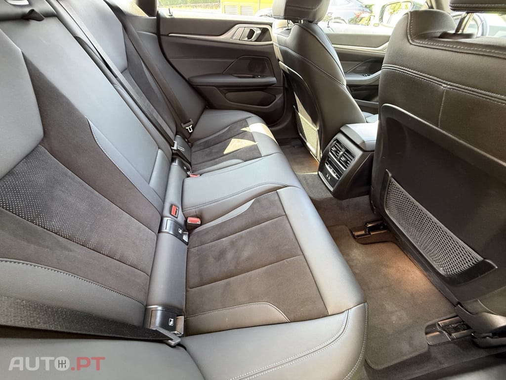 BMW i4 eDrive35 Pack Desportivo M