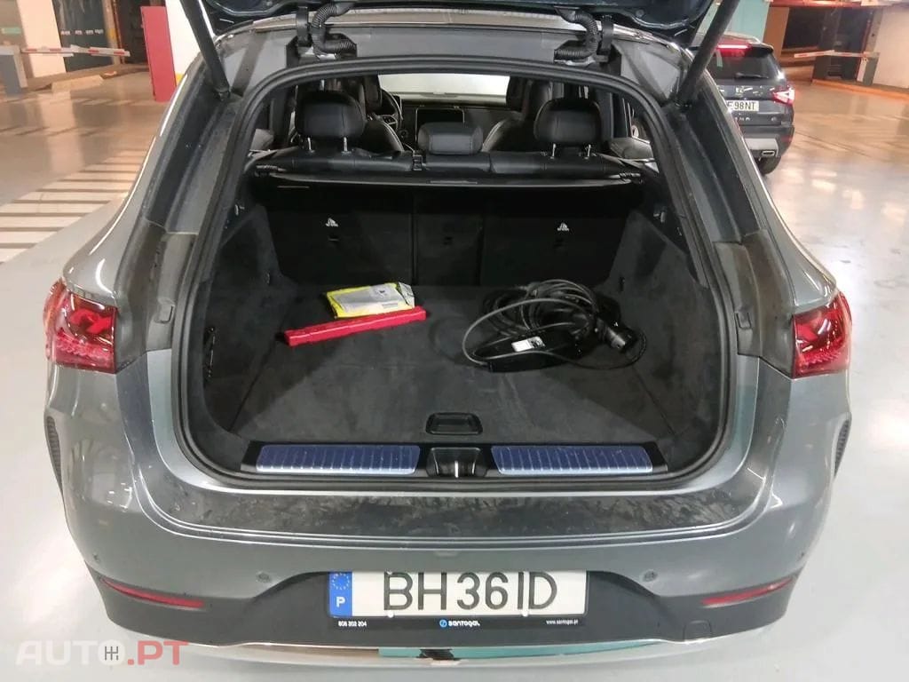 Mercedes-Benz EQE SUV 350+