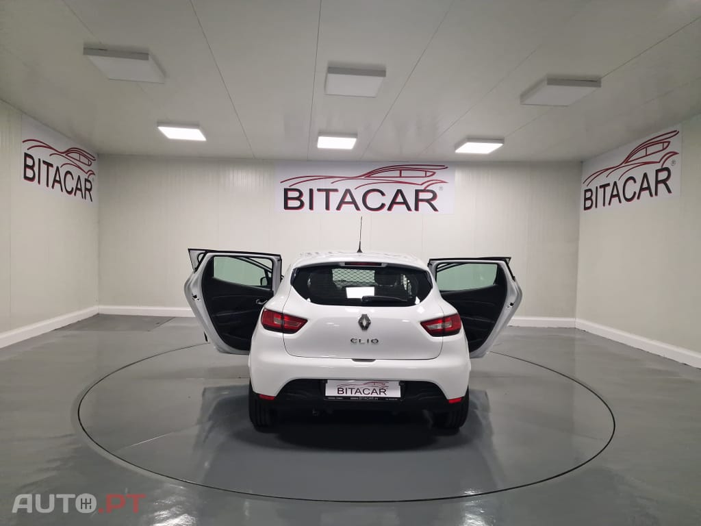 Renault Clio SOCIETE 1.5 DCI ZEN IVA DEDUTIVEL