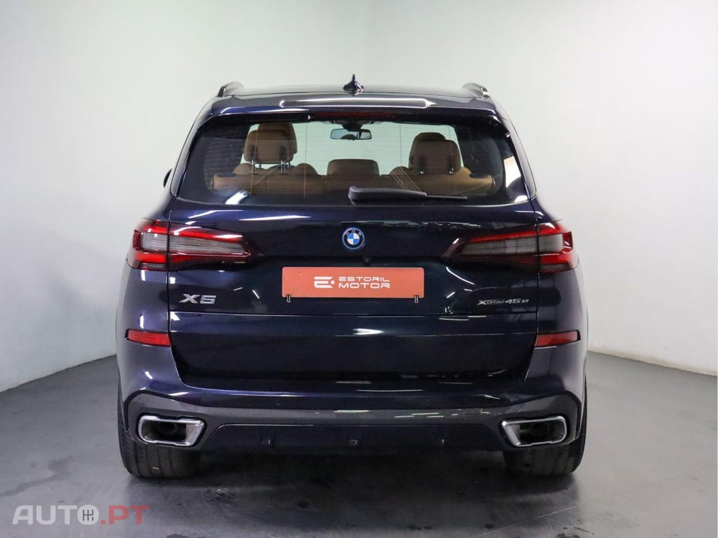 BMW X5  45 e xDrive Pack M