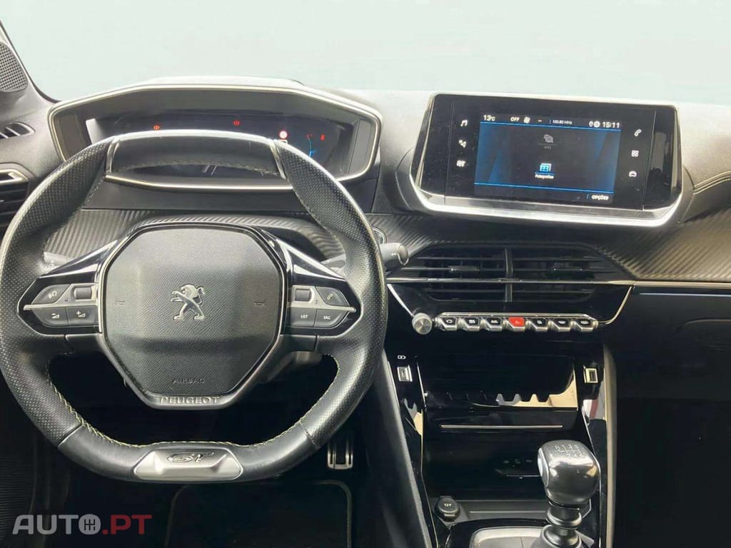 Peugeot 208 1.2 PureTech GT Line