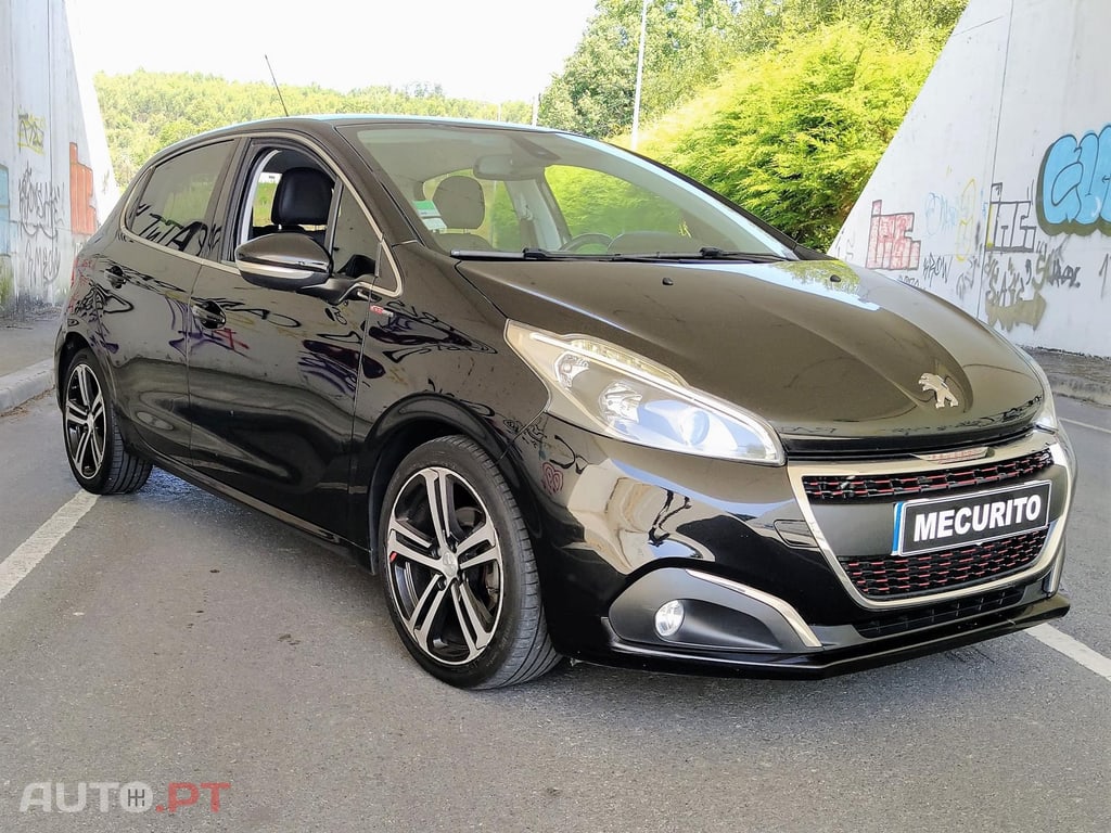 Peugeot 208 Puretech Turbo GT line