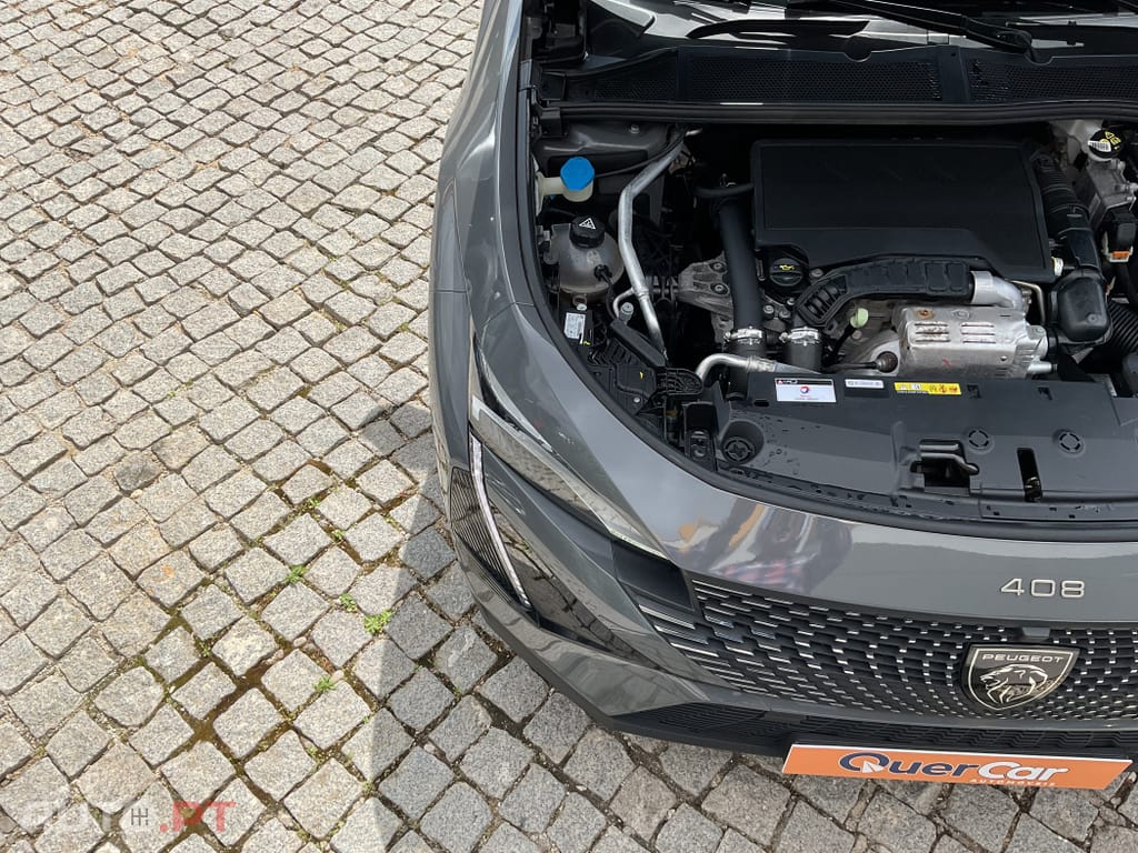 Peugeot 408 1.2 PureTech Allure EAT8