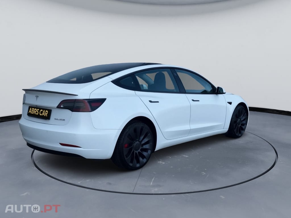 Tesla Model 3 Performance Dual Motor AWD — fotografia 7