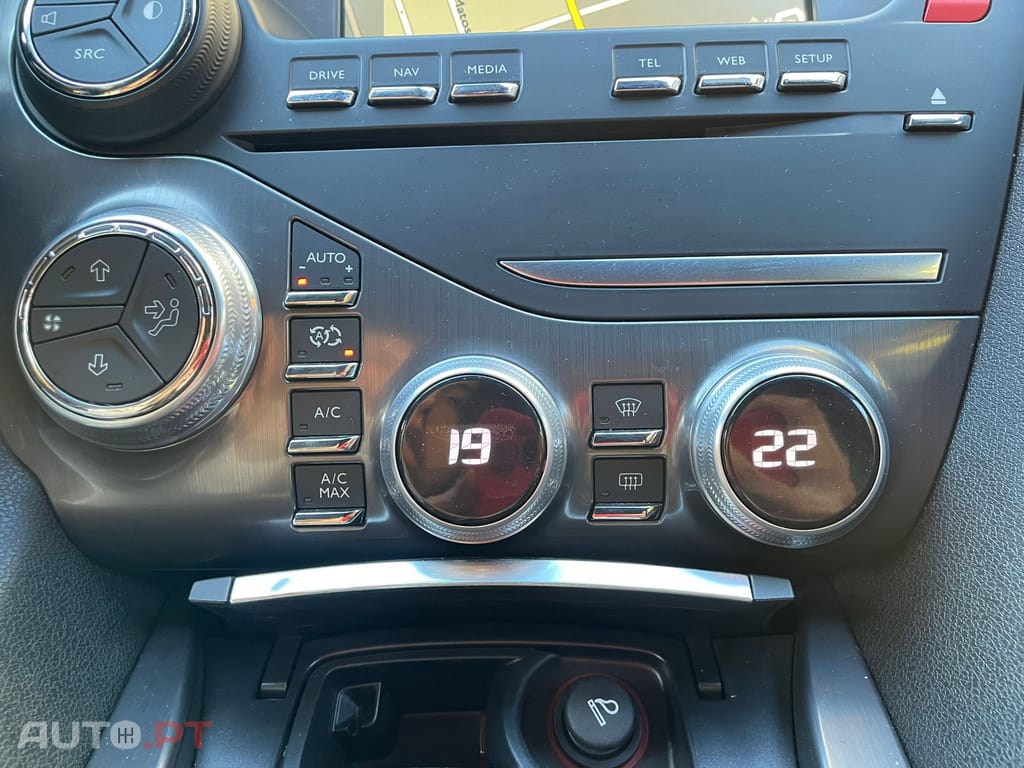 Citroen DS5 2.0 HDi Hybrid4 Business Class