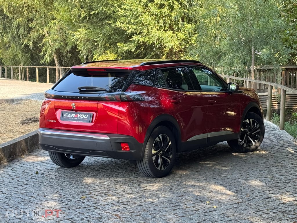 Peugeot E-2008 50 kWh Allure