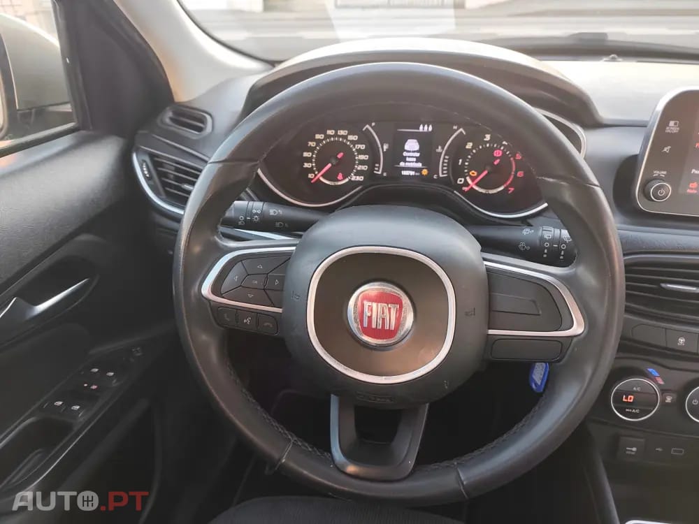 Fiat Tipo 1.3 M-Jet Easy