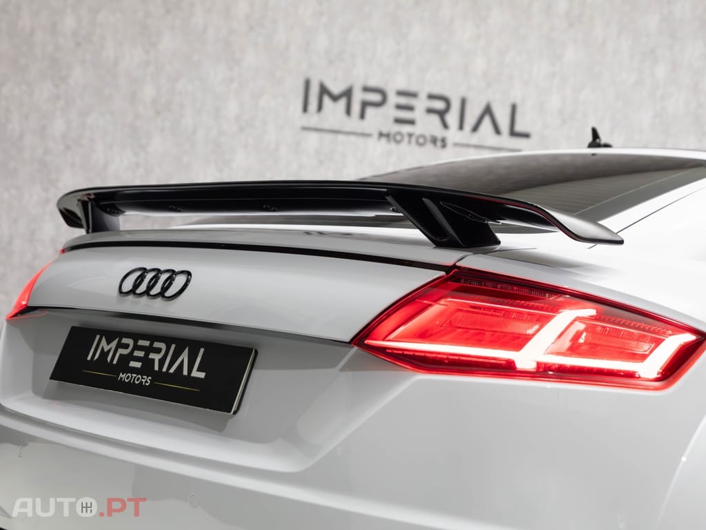 Audi TT 2.0 TFSI S-line S tronic