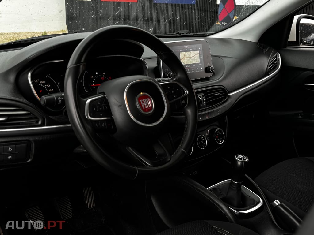 Fiat Tipo 1.3 M-Jet Lounge Tech J17