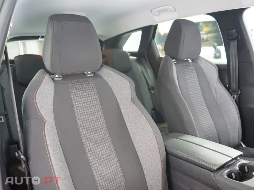 Peugeot 3008 1.5 BlueHDi Allure