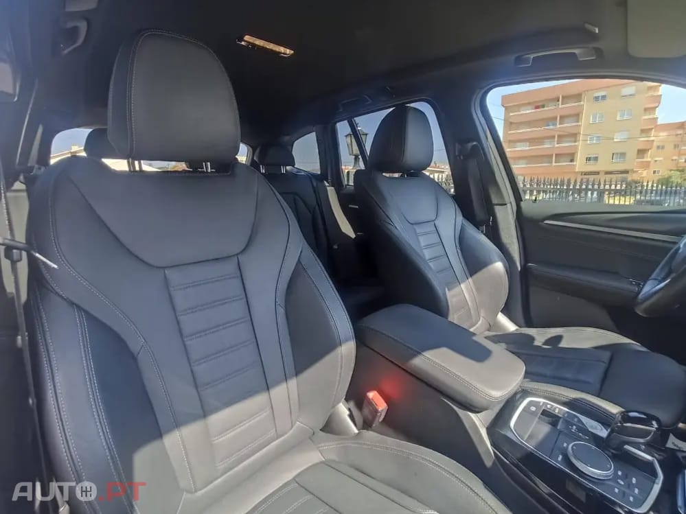 BMW X3 30 e xDrive Pack M Desportivo Pro