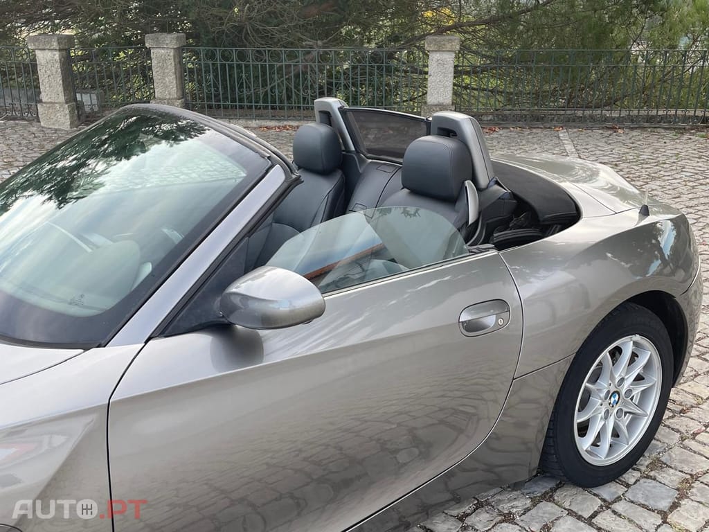 BMW Z4 E85 2.2i