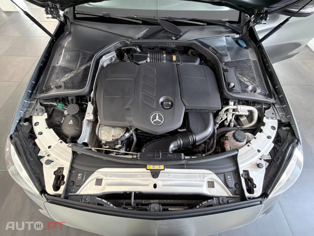 Mercedes-Benz C 300 de AMG Line