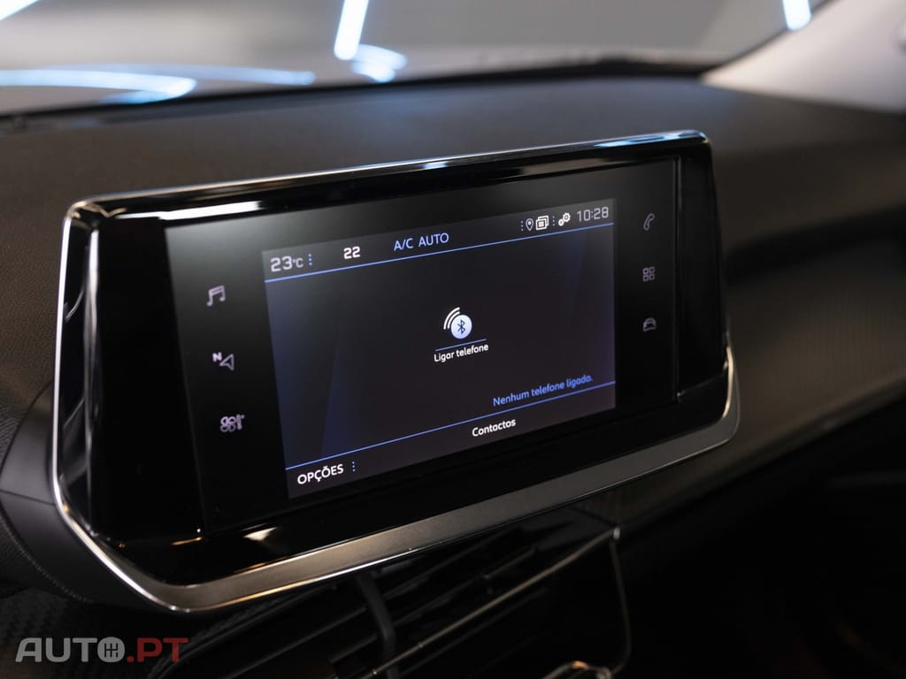 Peugeot 2008 1.5 BlueHDi Active