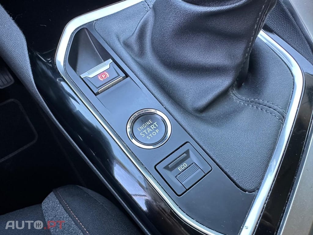 Peugeot 3008 1.5 BlueHDi Active