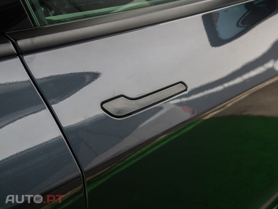 Tesla Model 3 Standard RWD Plus