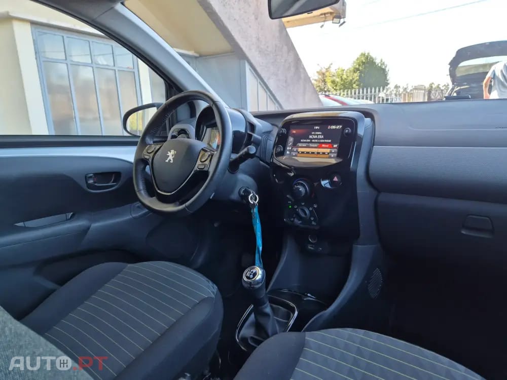 Peugeot 108 1.0 VTi Style