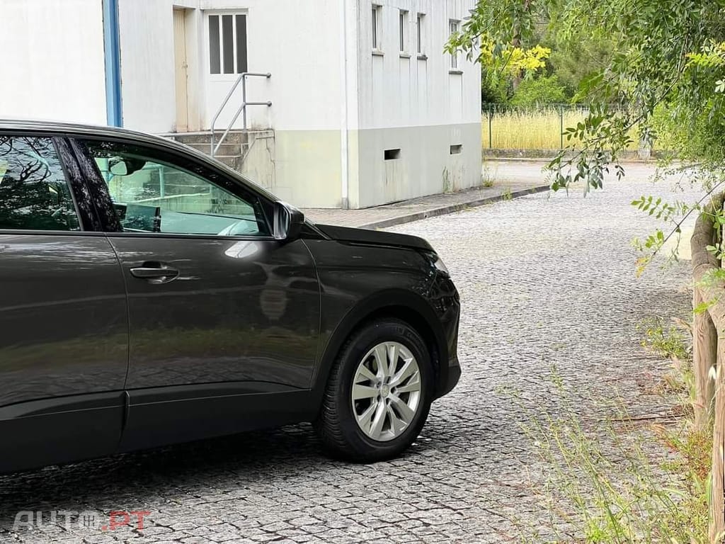 Peugeot 5008 1.2 PureTech Active Pack