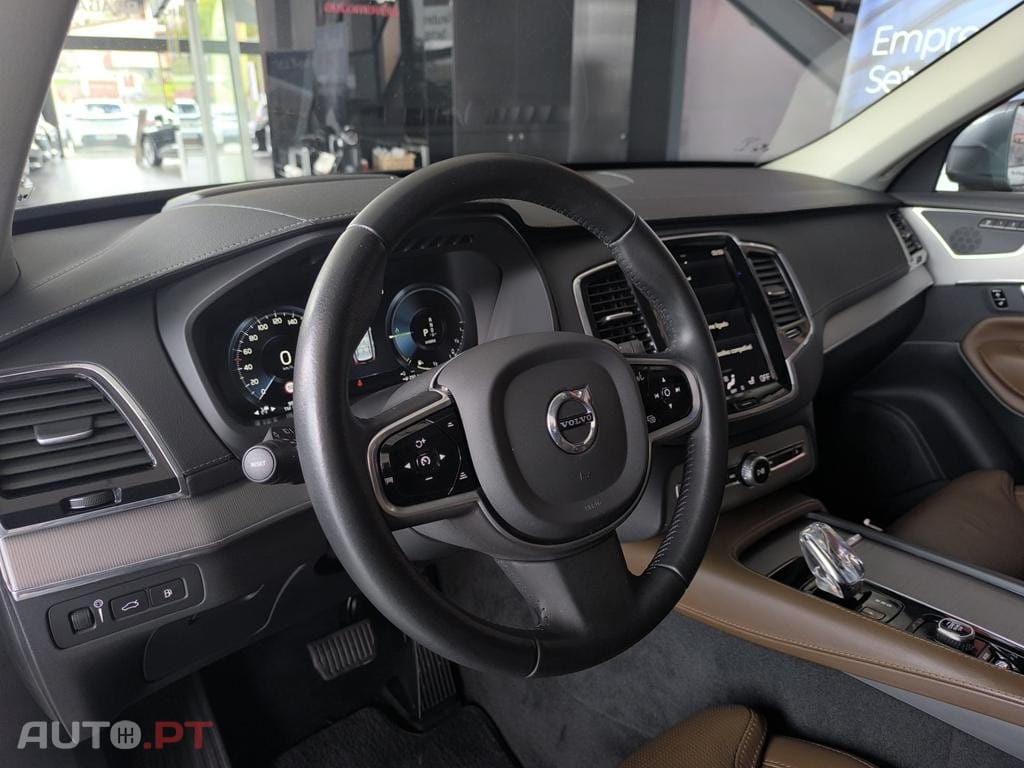 Volvo XC90 2.0 T8 PHEV Inscription Expression AWD