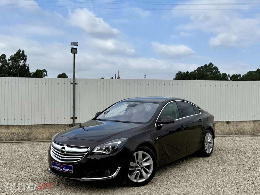 Opel Insignia 2.0 CDTI executive S/S